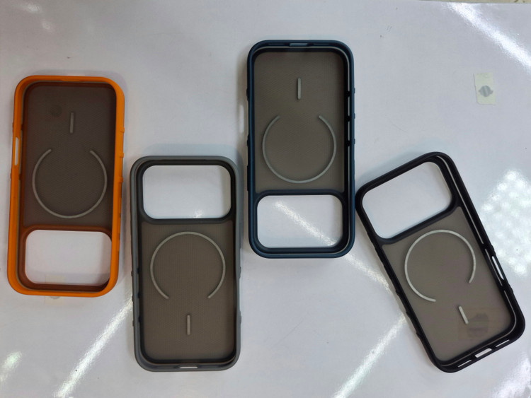 قاب مگ سیف دیفندر آیفون 17 پرو (Difender) | قاب ضدضربه محافظ iPhone 17 Pro