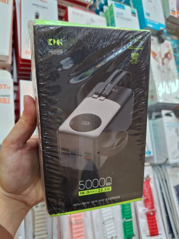 پاوربانک KPG-502 ظرفیت 50000 میلیآمپر ساعت 22.5 وات فست شارژ